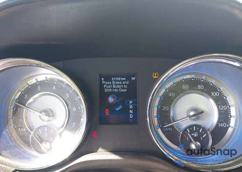 2013 Chrysler 300 300S Glacier из США, поврежденный, VIN 2C3CCAGG5DH599657